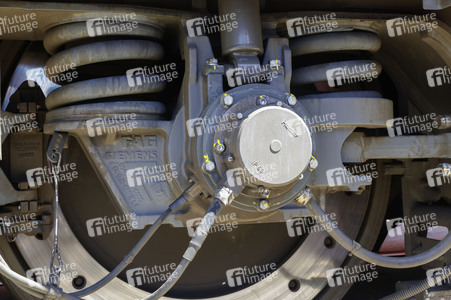 Erste automatisierte Güterzuglokomotive von DB Cargo im Testbetrieb in Köln