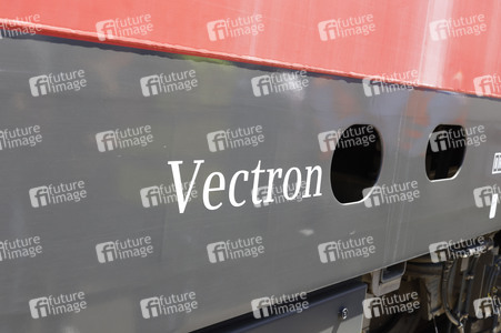 Erste automatisierte Güterzuglokomotive von DB Cargo im Testbetrieb in Köln