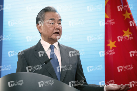 Pressekonferenz des chinesischen Außenministers und des deutschen Außenministers in Berlin