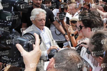 Ankunft von Michael Douglas, Karlovy Vary International Film Festival 2025