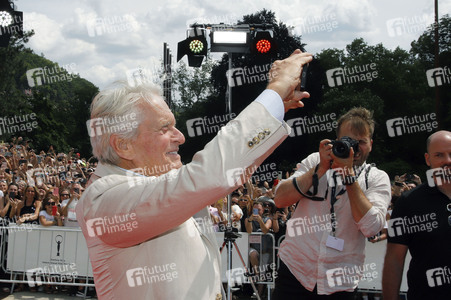 Ankunft von Michael Douglas, Karlovy Vary International Film Festival 2025