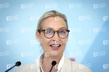 Pressestatement anlässlich der Fraktionsklausur der AfD in Berlin