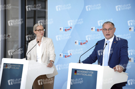 Pressestatement anlässlich der Fraktionsklausur der AfD in Berlin