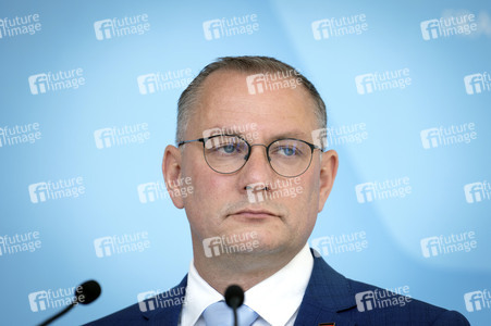 Pressestatement anlässlich der Fraktionsklausur der AfD in Berlin