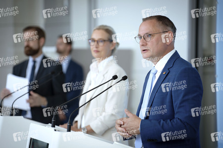 Pressestatement anlässlich der Fraktionsklausur der AfD in Berlin