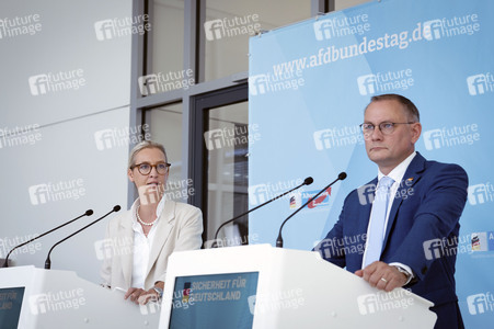 Pressestatement anlässlich der Fraktionsklausur der AfD in Berlin