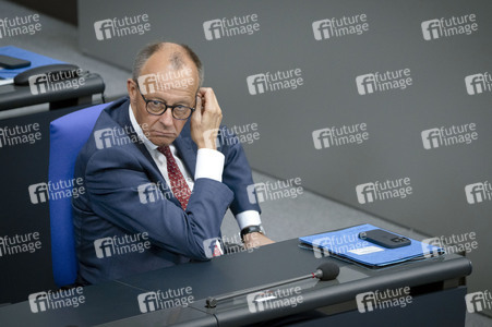 16. Sitzung des Deutschen Bundestages in Berlin