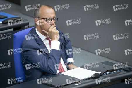 16. Sitzung des Deutschen Bundestages in Berlin