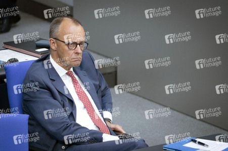 16. Sitzung des Deutschen Bundestages in Berlin