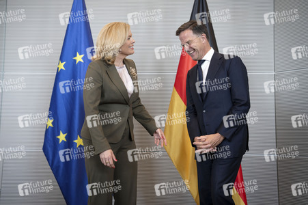 Bundestagspräsidentin Julia Klöckner und NATO-Generalsekretär Mark Rutte in Berlin