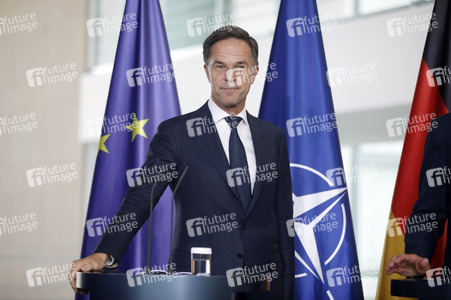 Empfang des NATO-Generalsekretärs in Berlin