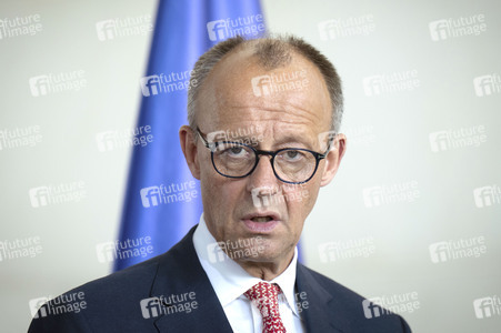 Empfang des NATO-Generalsekretärs in Berlin