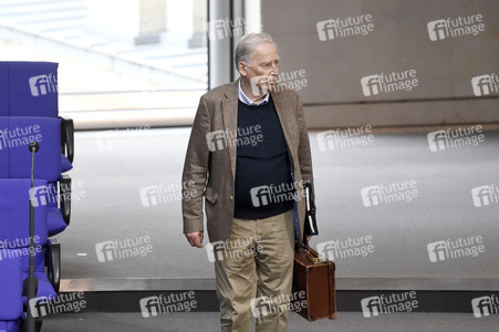 19 Sitzung des Deutschen Bundestages in Berlin