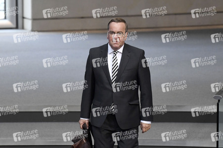 19 Sitzung des Deutschen Bundestages in Berlin