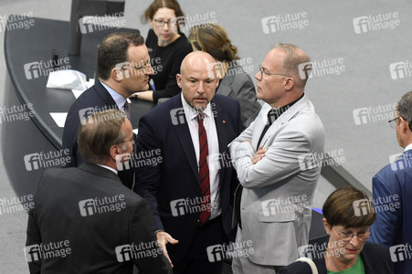 19 Sitzung des Deutschen Bundestages in Berlin