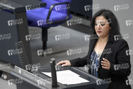 19 Sitzung des Deutschen Bundestages in Berlin