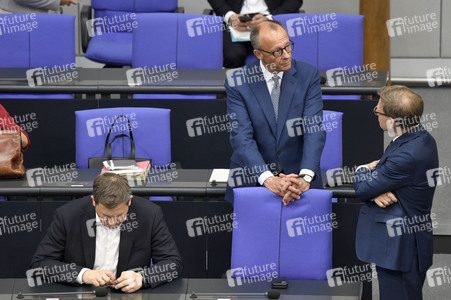 19 Sitzung des Deutschen Bundestages in Berlin