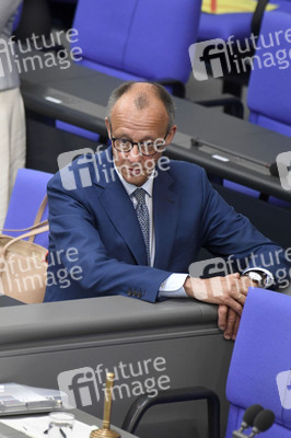 19 Sitzung des Deutschen Bundestages in Berlin