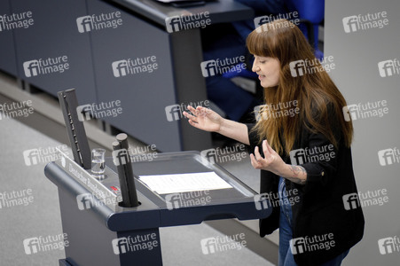 19 Sitzung des Deutschen Bundestages in Berlin