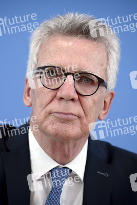 Bundespressekonferenz 'Abschlussbericht der Initiative für einen handlungsfähigen Staat' in Berlin