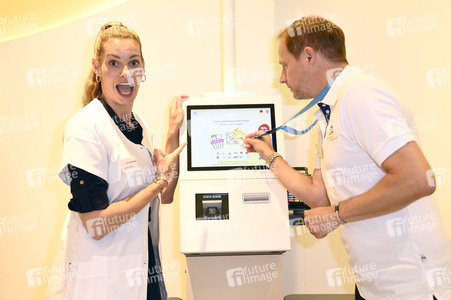 Kassieren für den guten Zweck in Berlin