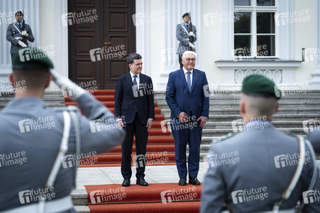 Empfang des Präsidenten von Rumänien im Schloss Bellevue in Berlin