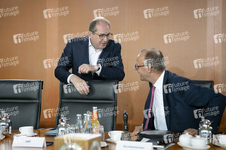 11. Sitzung des Bundeskabinetts in Berlin