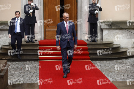 Empfang des französischen Staatspräsidenten in Berlin