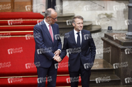 Empfang des französischen Staatspräsidenten in Berlin