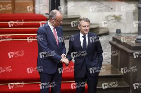 Empfang des französischen Staatspräsidenten in Berlin