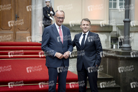 Empfang des französischen Staatspräsidenten in Berlin