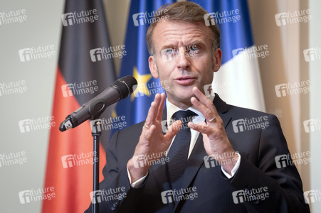 Empfang des französischen Staatspräsidenten in Berlin