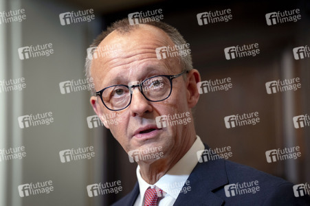 Empfang des französischen Staatspräsidenten in Berlin