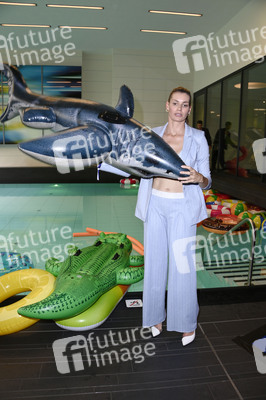 Charity Promi Swim 2025 in Berlin