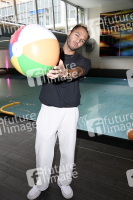 Charity Promi Swim 2025 in Berlin