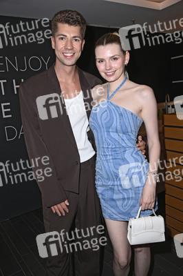 Charity Promi Swim 2025 in Berlin