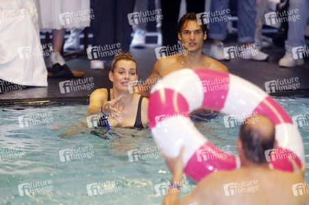 Charity Promi Swim 2025 in Berlin