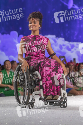 Her Universe Fashion Show, San Diego Comic-Con International 2025