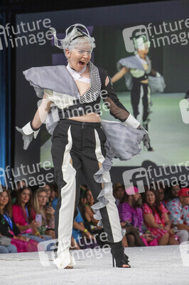 Her Universe Fashion Show, San Diego Comic-Con International 2025