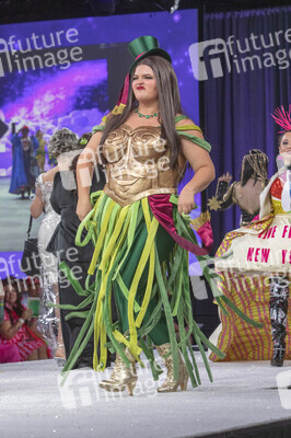 Her Universe Fashion Show, San Diego Comic-Con International 2025