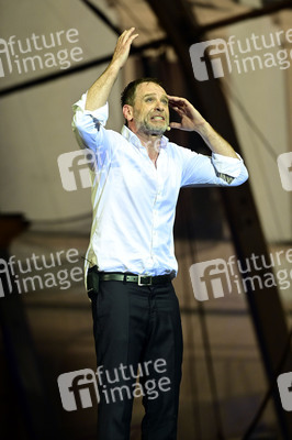 Theaterpremiere 'Jedermann' bei den Thurn und Taxis Schlossfestspielen in Regensburg