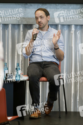 Buchpremiere mit Carsten Schneider in Berlin