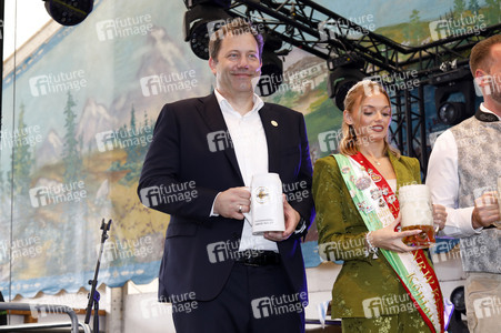 Eröffnungsveranstaltung der Cranger Kirmes in Herne