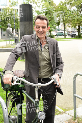 Theaterpremiere 'Vanya' in Berlin