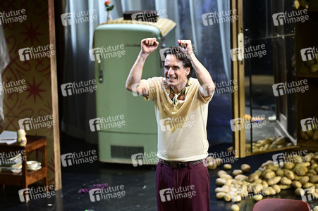 Theaterpremiere 'Vanya' in Berlin