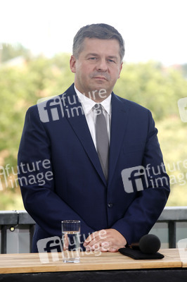 Pressekonferenz von Reiner Haseloff und Sven Schulze in Magdeburg
