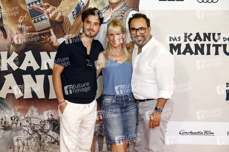 Filmpremiere 'Das Kanu des Manitu' in München
