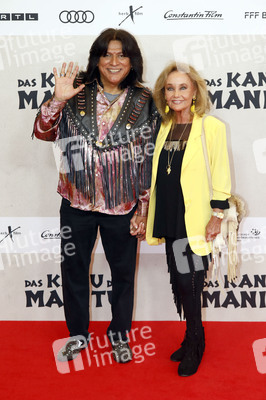 Filmpremiere 'Das Kanu des Manitu' in München