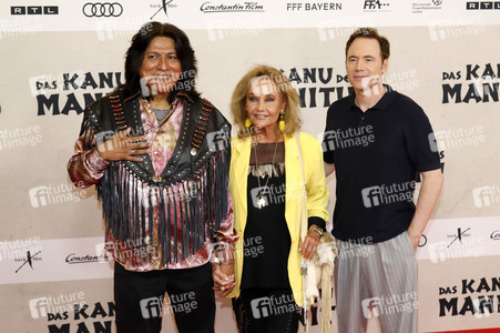 Filmpremiere 'Das Kanu des Manitu' in München