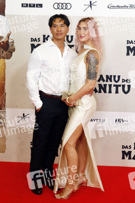 Filmpremiere 'Das Kanu des Manitu' in München